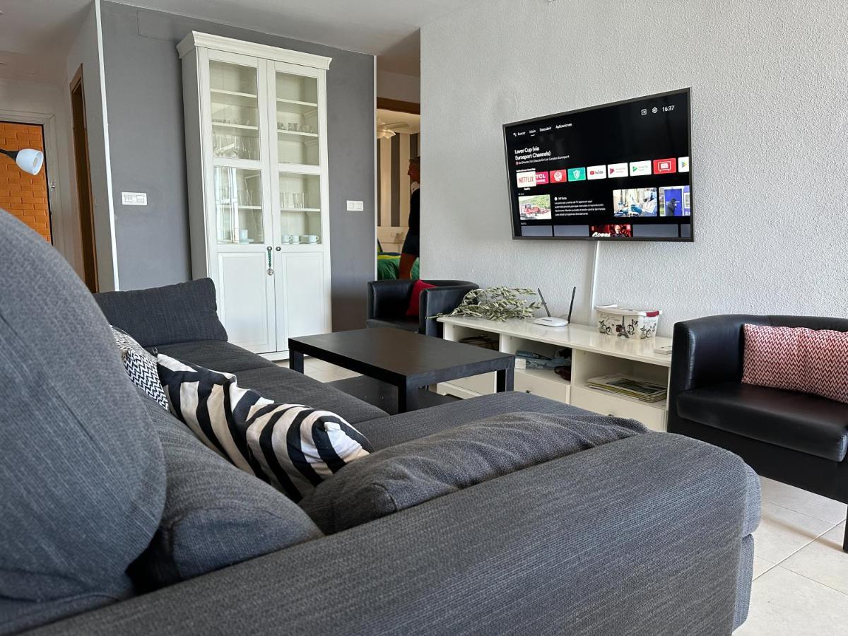 Apartamentos Be Suites Primera Linea 오로페사델마르 외부 사진