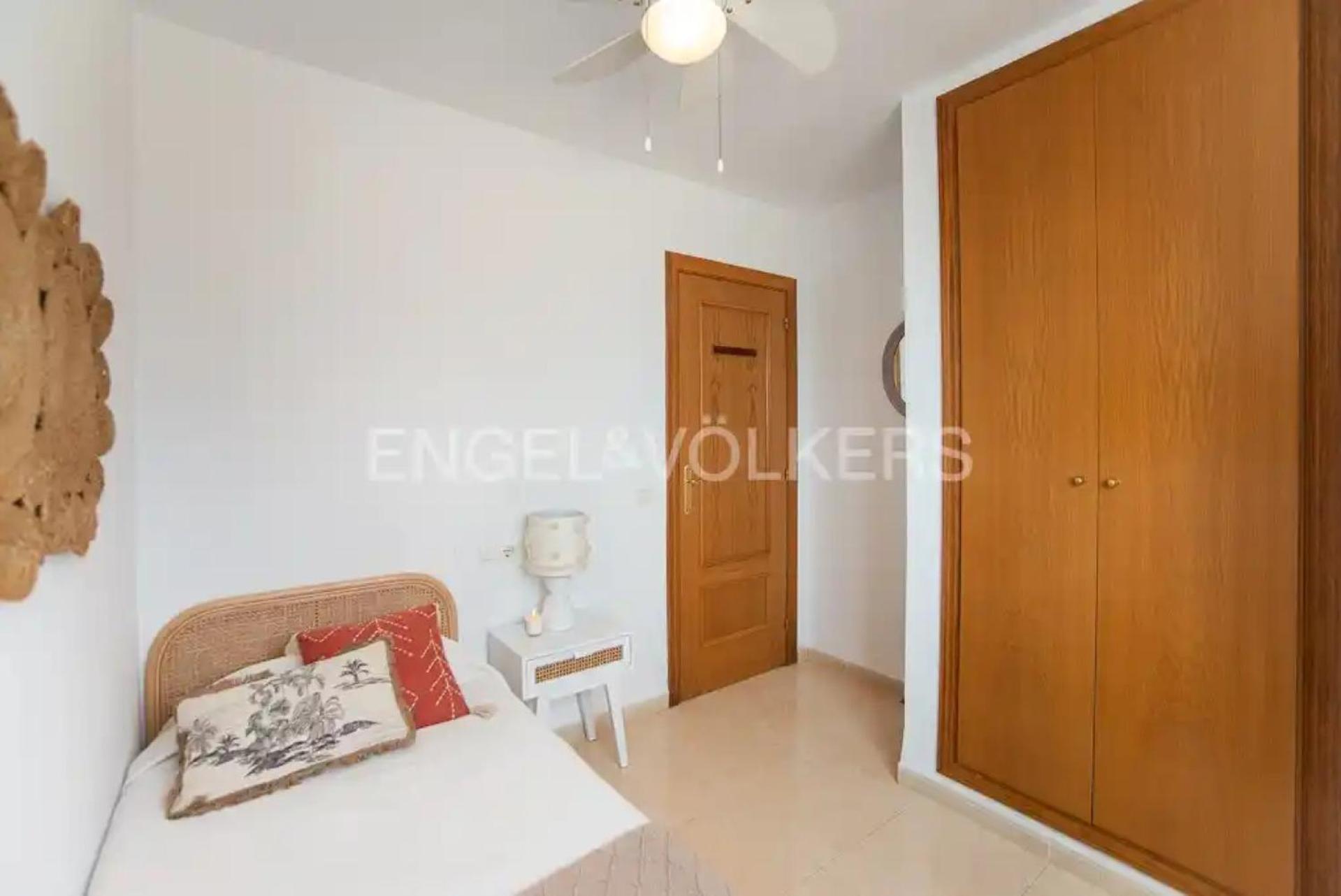 Apartamentos Be Suites Primera Linea 오로페사델마르 외부 사진
